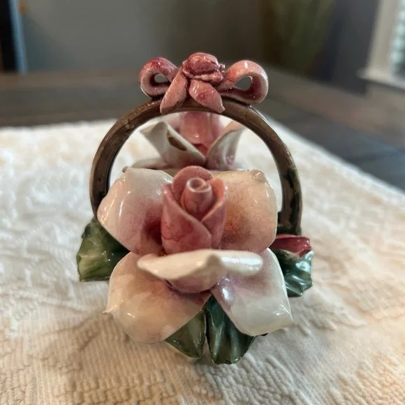 Vintage Capodimonte Italian Porcelain Flowers In Basket - Picture 7 of 12